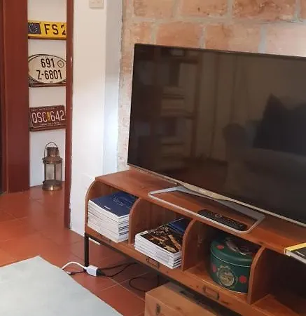 House On The Hills, 10 Minutes From Center Apartamento